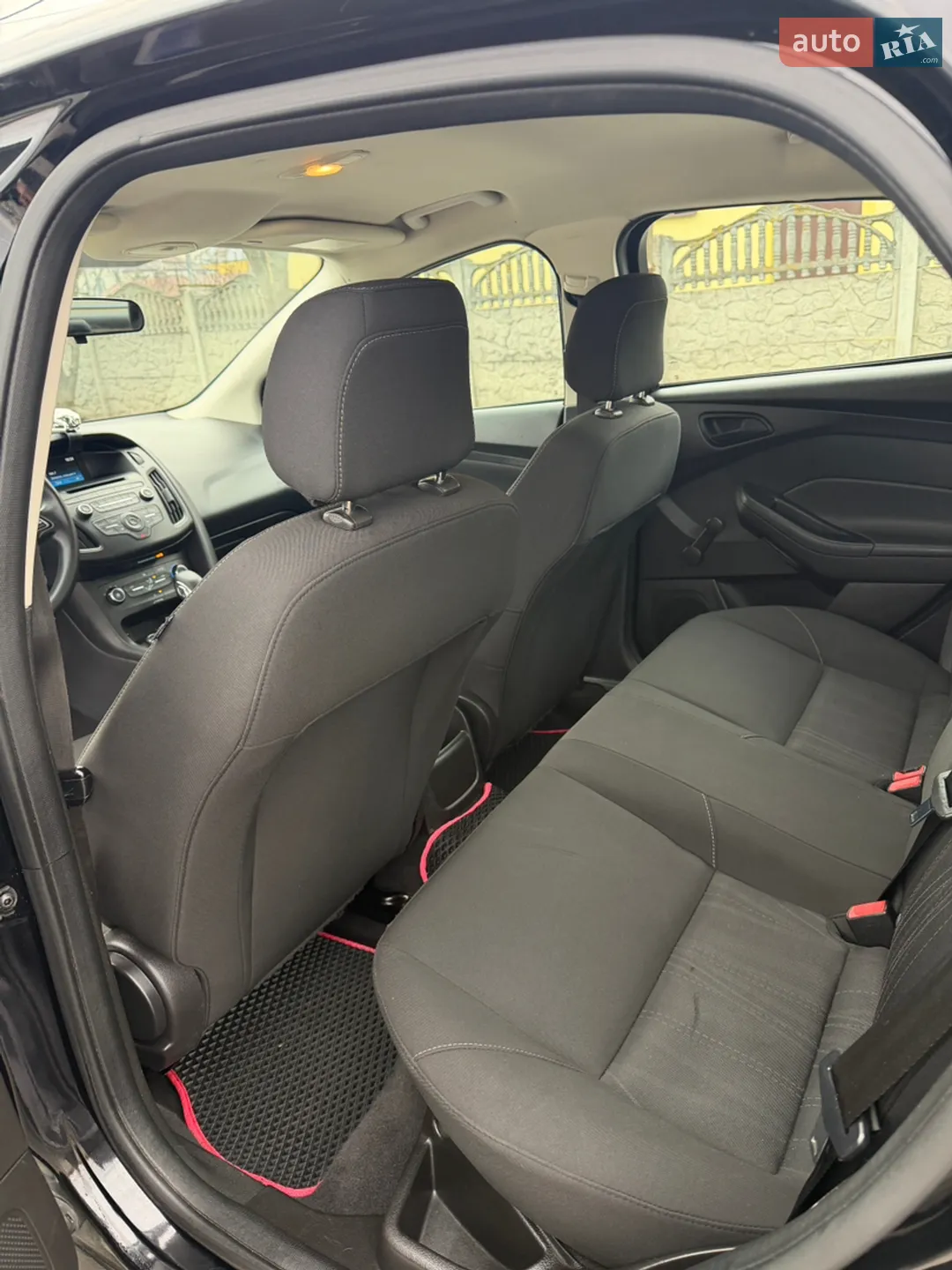 2016 Ford Focus - мініатюра 9