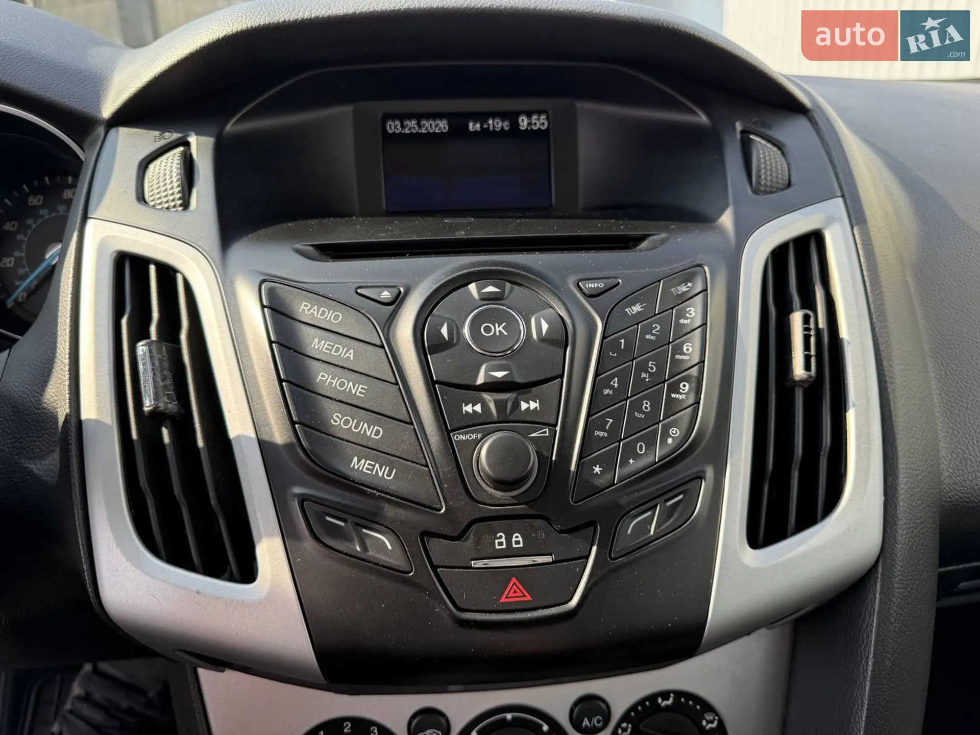 2013 Ford Focus - мініатюра 26