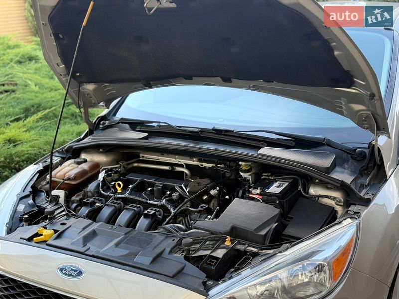 Хетчбек Ford Focus 2015 в Дніпрі