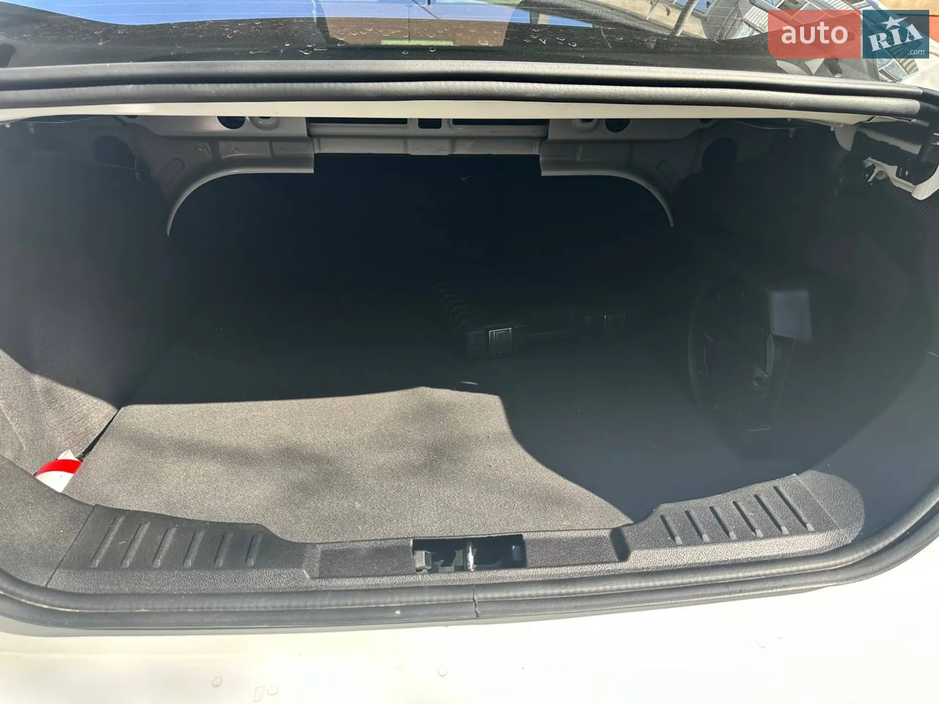 Ford Focus 2017 VIN 1FADP3H22HL289323 фото оголошення 27 з 27
