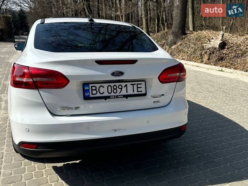 Седан Ford Focus 2017 в Львове