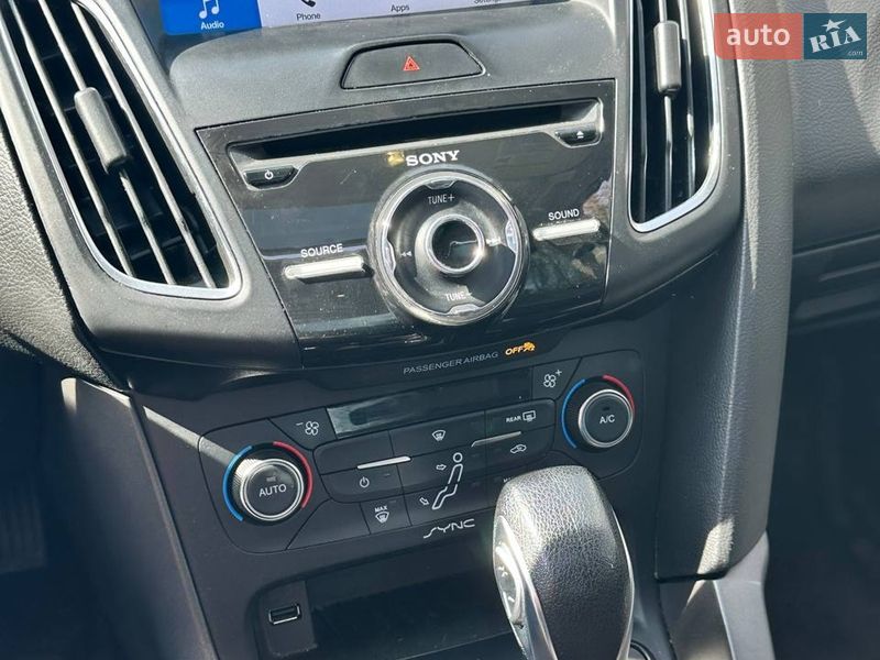 Седан Ford Focus 2017 в Львове