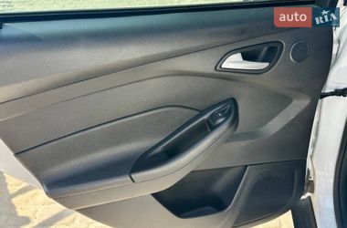 Седан Ford Focus 2017 в Львове
