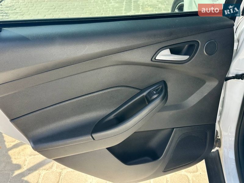 Седан Ford Focus 2017 в Львове