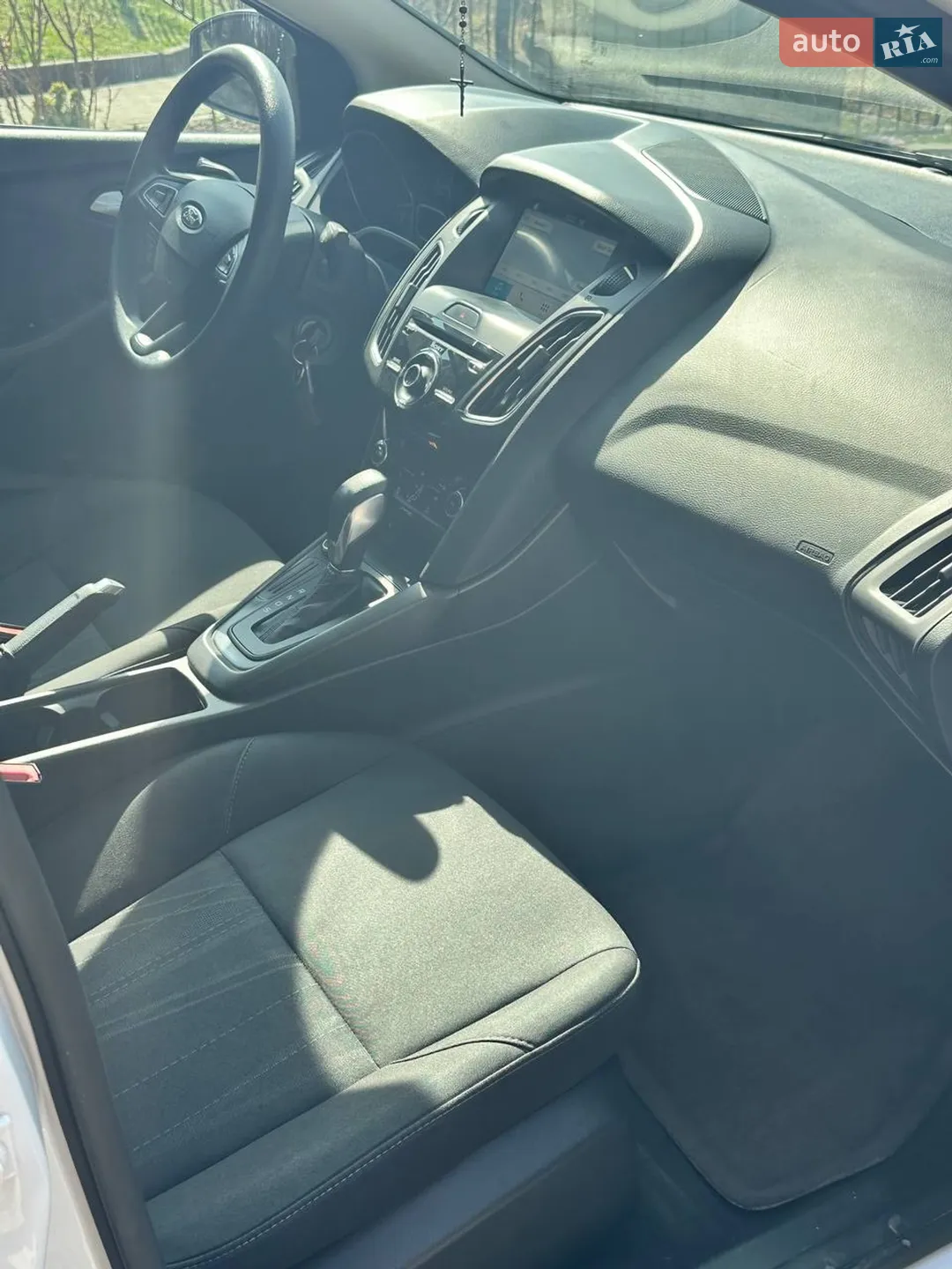 Ford Focus 2017 VIN 1FADP3H22HL289323 фото оголошення 15 з 27