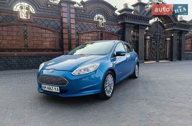 Хэтчбек Ford Focus 2011 в Звягеле