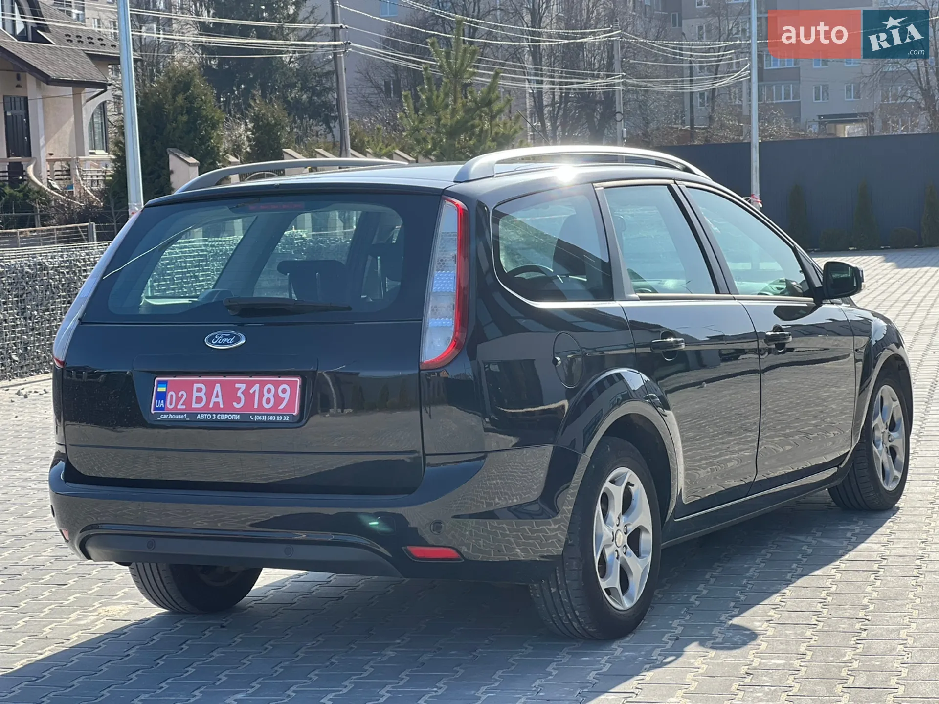 2010 Ford Focus - мініатюра 10