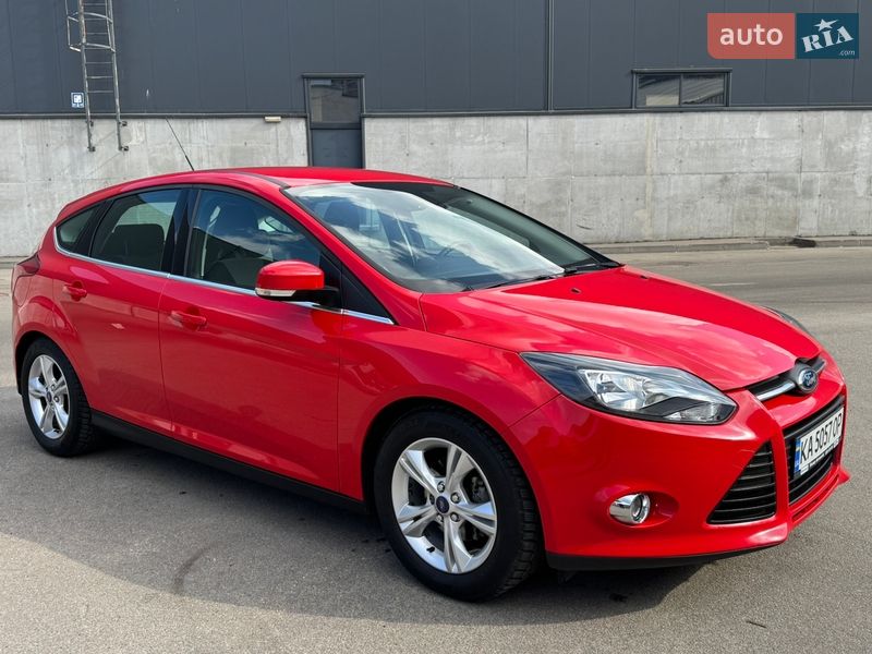 Хэтчбек Ford Focus 2011 в Киеве