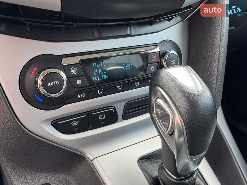 Хэтчбек Ford Focus 2011 в Киеве