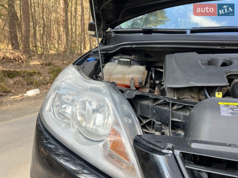 Универсал Ford Focus 2010 в Ивано-Франковске фото 13 Универсал Ford Focus 2010 в Ивано-Франковске