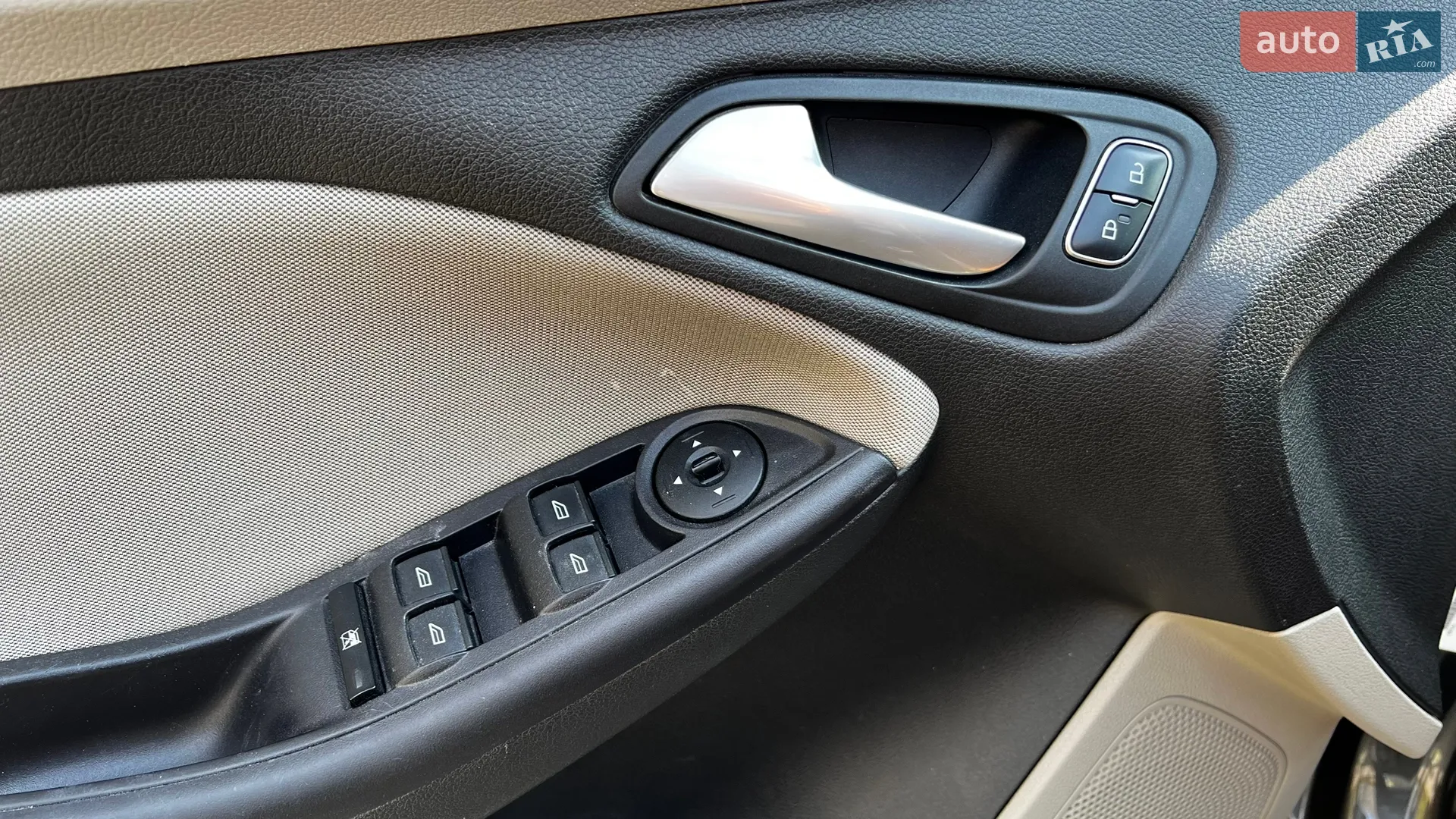 2015 Ford Focus - мініатюра 22