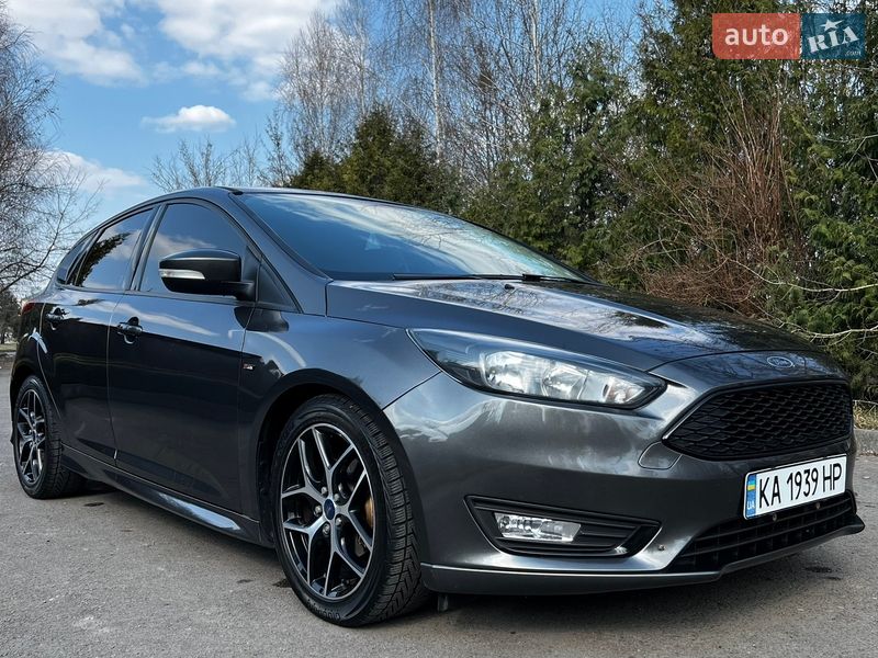 Хэтчбек Ford Focus 2015 в Ровно