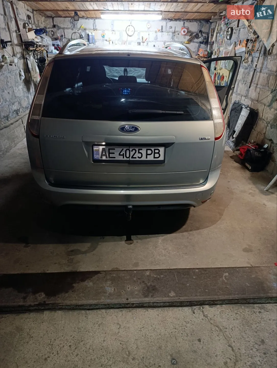 2010 Ford Focus - мініатюра 2