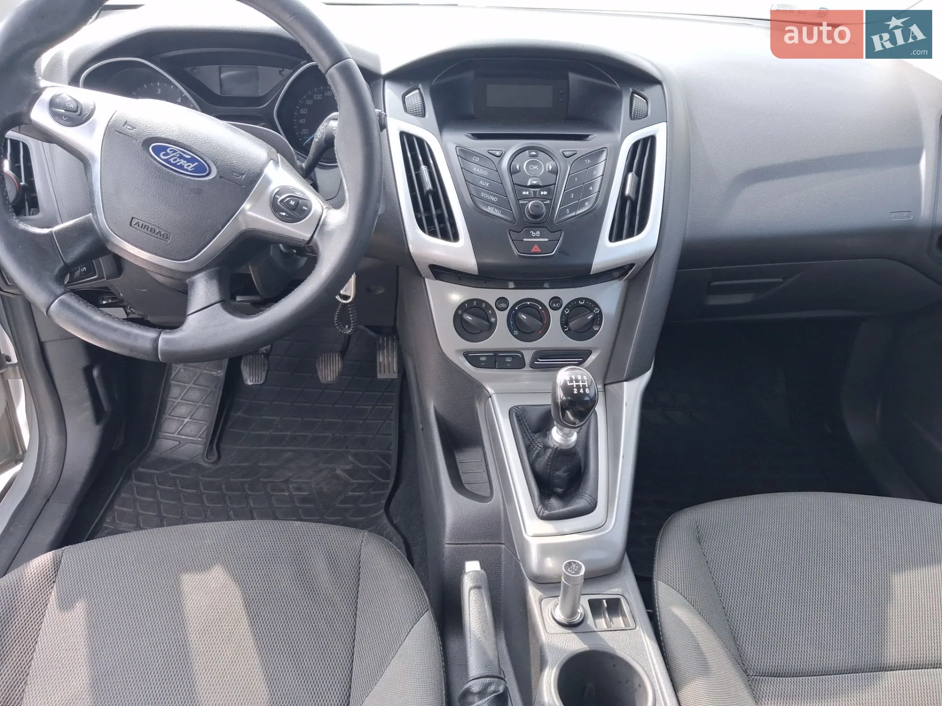 2013 Ford Focus - мініатюра 9