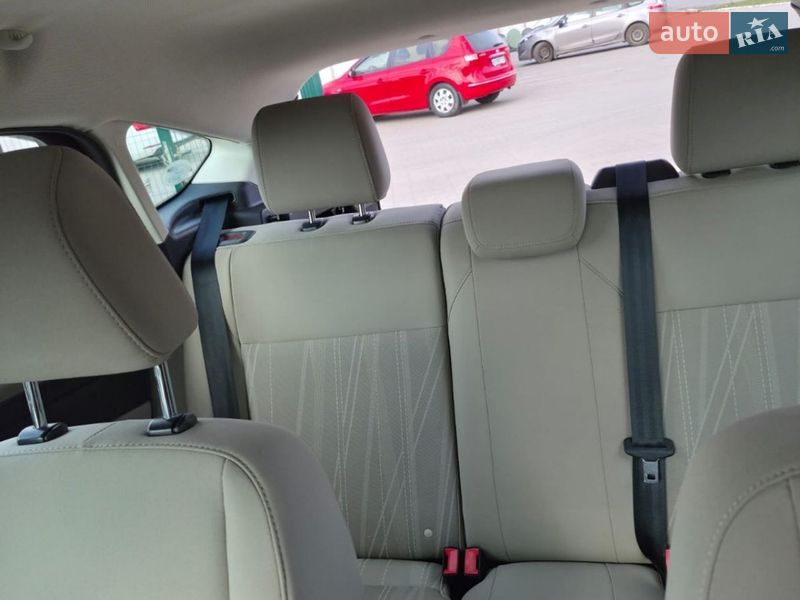 Хэтчбек Ford Focus 2016 в Хмельницком фото 9 Хэтчбек Ford Focus 2016 в Хмельницком