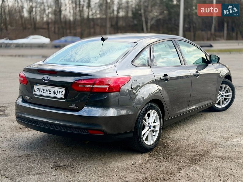 Седан Ford Focus 2014 в Днепре