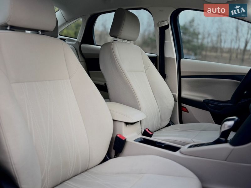 Седан Ford Focus 2014 в Днепре