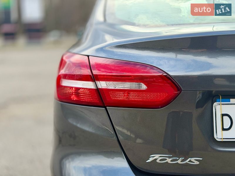 Седан Ford Focus 2014 в Днепре