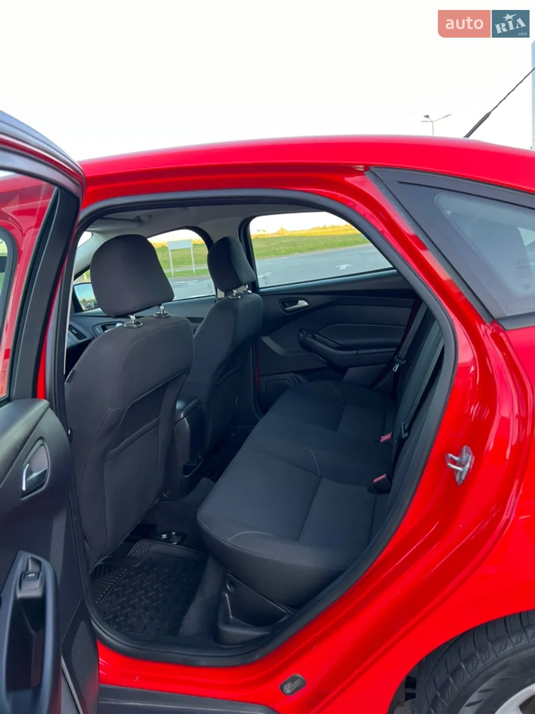 2015 Ford Focus - мініатюра 13