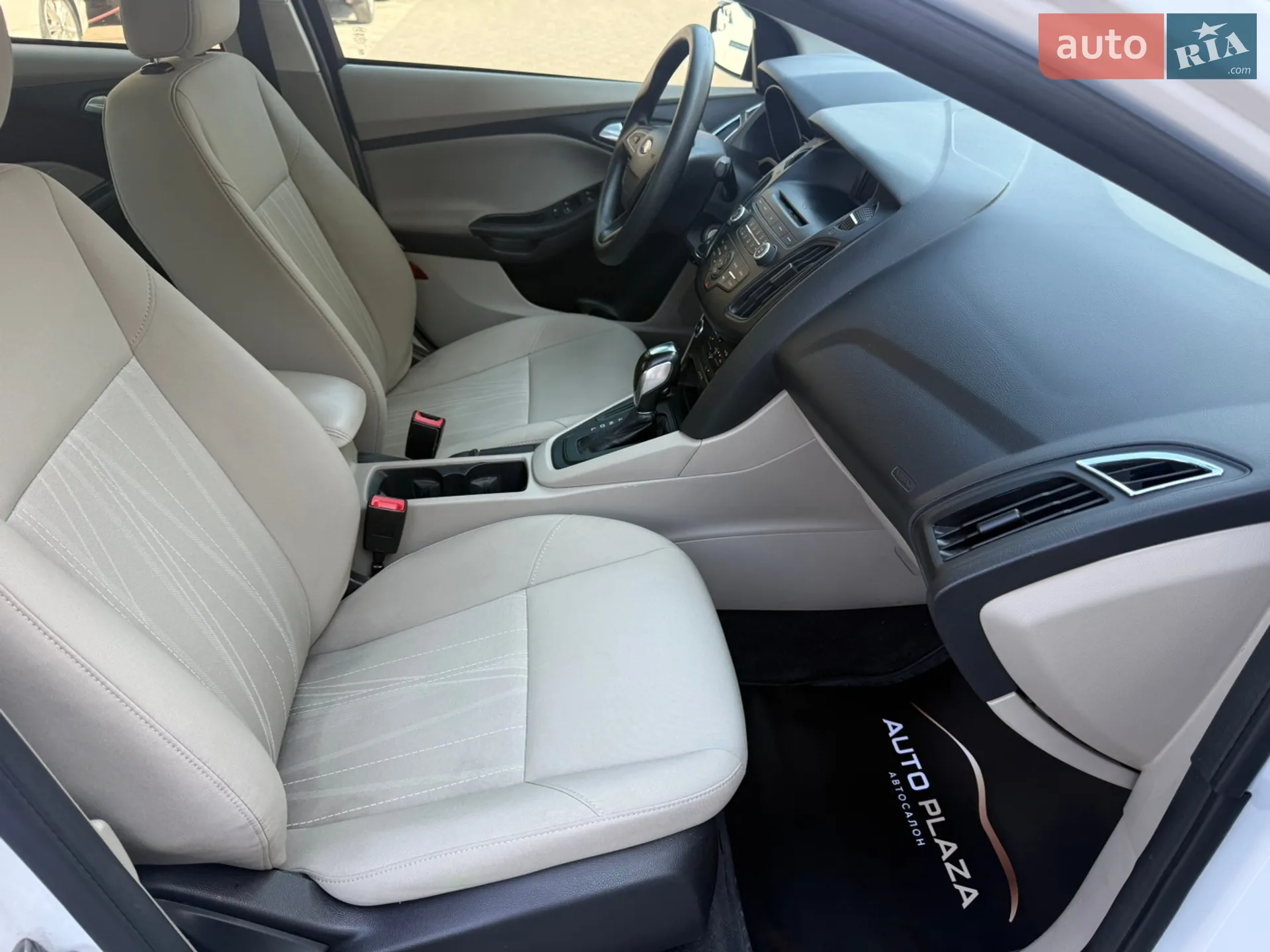 2016 Ford Focus - мініатюра 33