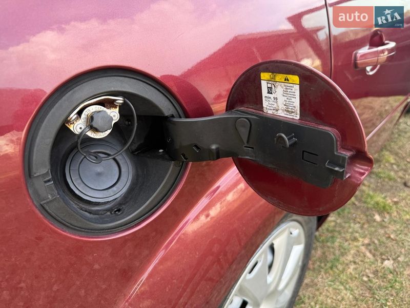 Хетчбек Ford Focus 2005 в Києві фото 8 Хетчбек Ford Focus 2005 в Києві