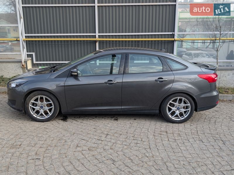 Седан Ford Focus 2015 в Хмельницькому