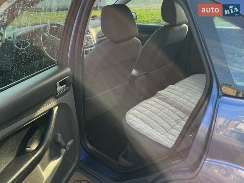 Хетчбек Ford Focus 2005 в Луцьку