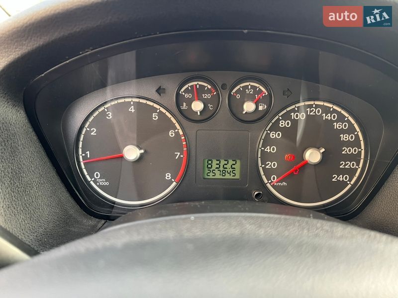 Хетчбек Ford Focus 2005 в Луцьку