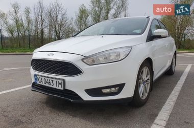 Хетчбек Ford Focus 2015 в Дніпрі
