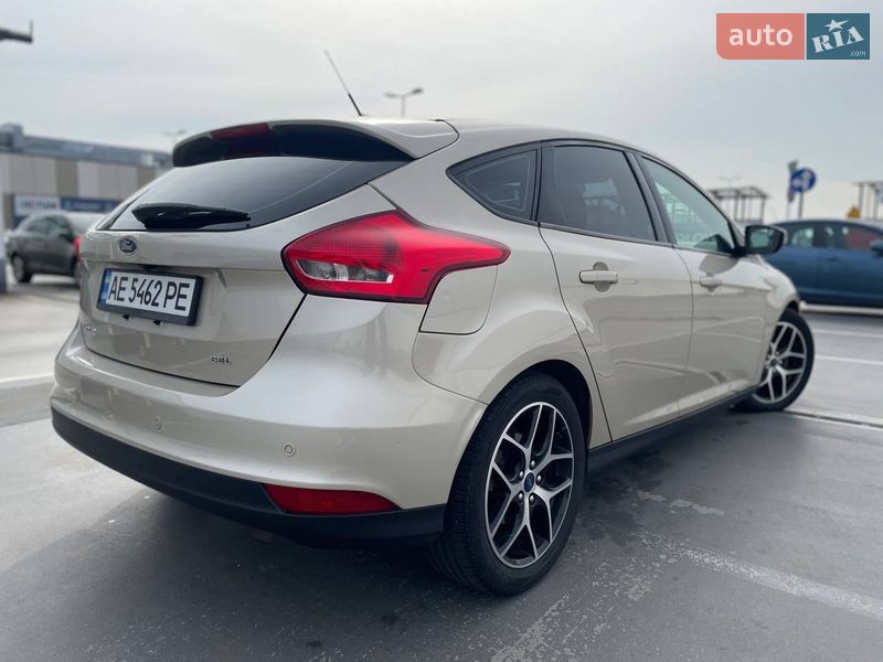 Хетчбек Ford Focus 2017 в Дніпрі фото 4 Хетчбек Ford Focus 2017 в Дніпрі
