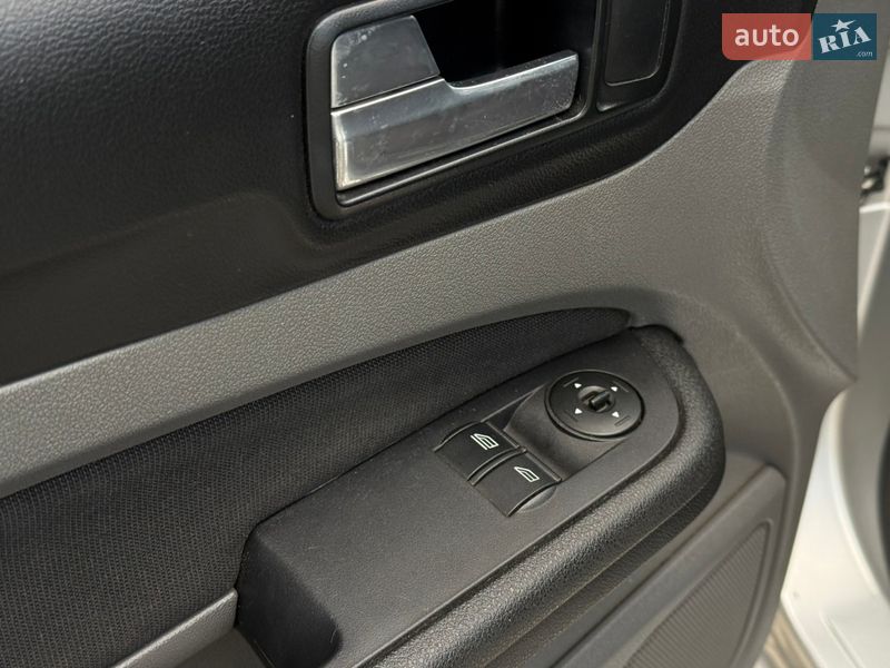 Хетчбек Ford Focus 2011 в Миколаєві