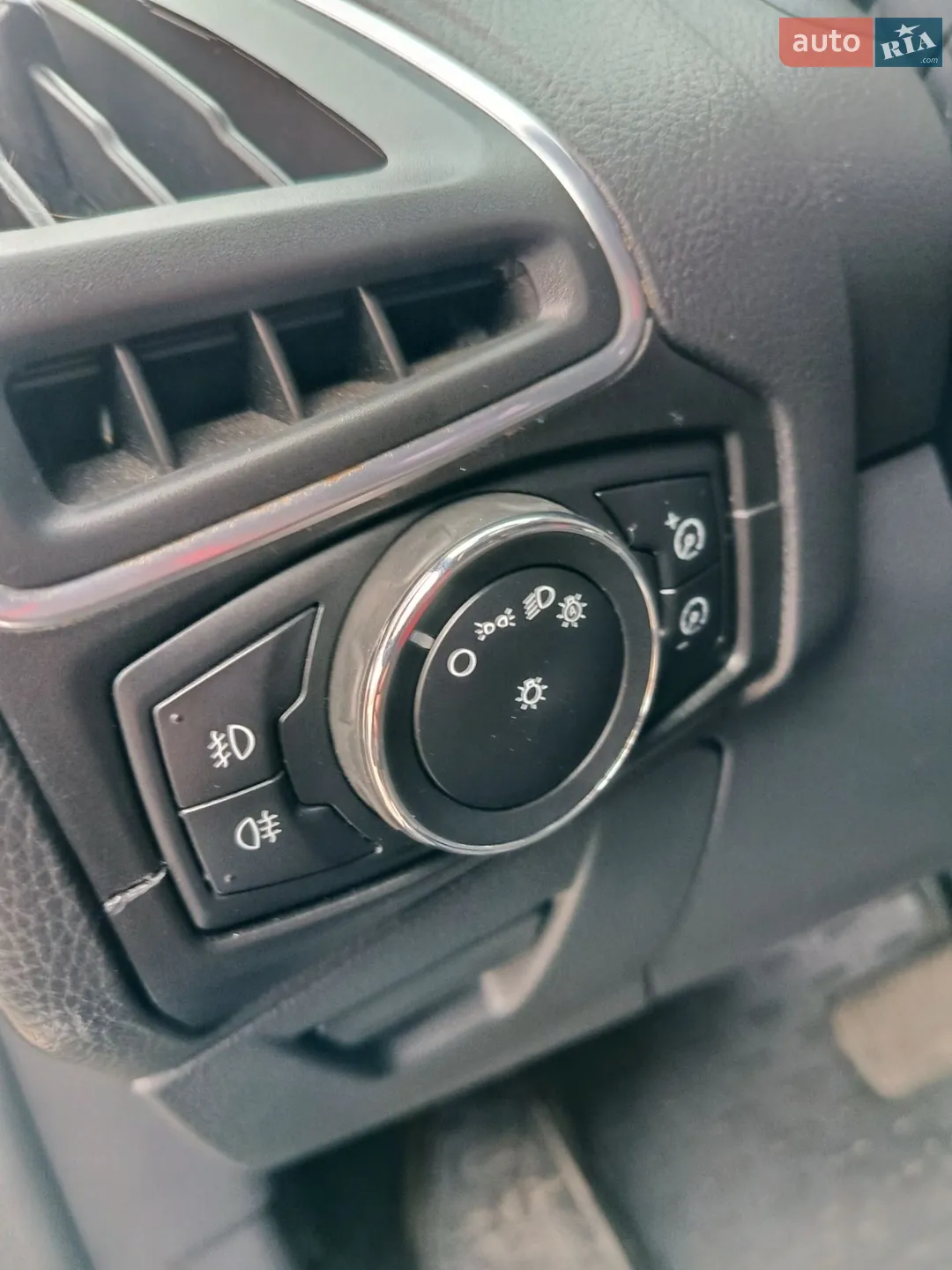 2012 Ford Focus - мініатюра 9