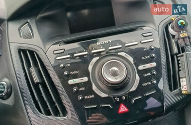 Універсал Ford Focus 2012 в Конотопі