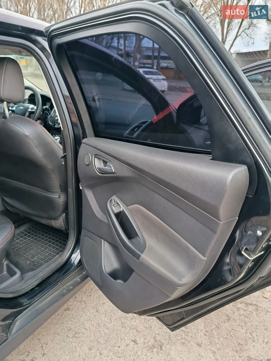 2012 Ford Focus - мініатюра 21