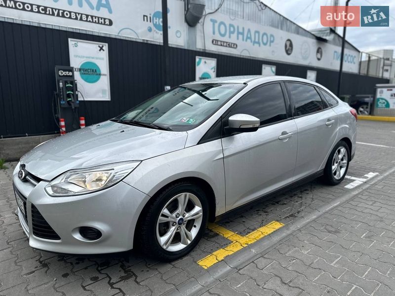 Седан Ford Focus 2013 в Прилуках фото 4 Седан Ford Focus 2013 в Прилуках