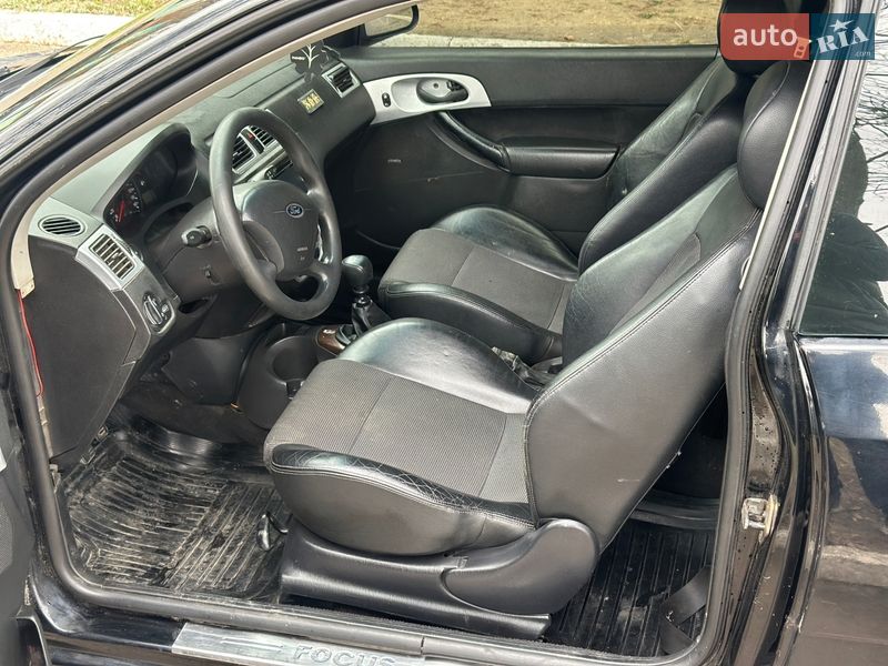 Хетчбек Ford Focus 2005 в Рівному фото 7 Хетчбек Ford Focus 2005 в Рівному