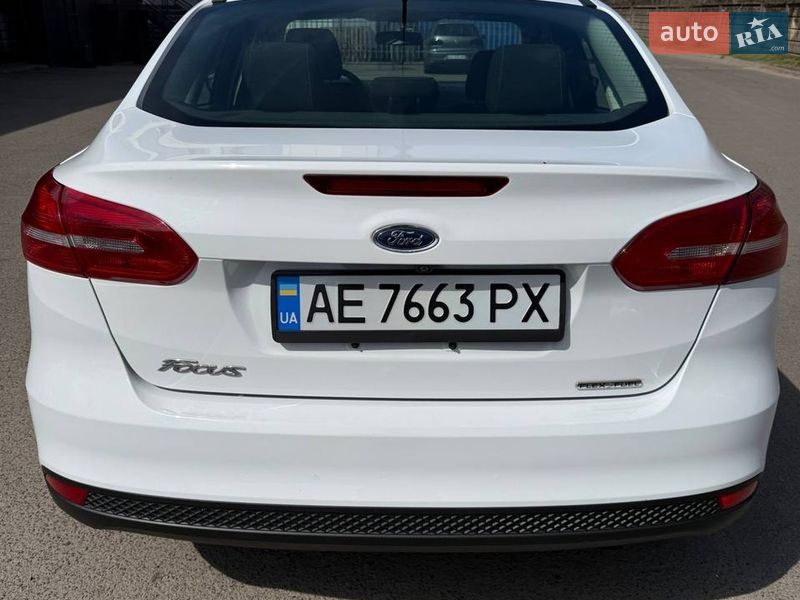 Седан Ford Focus 2016 в Кривому Розі