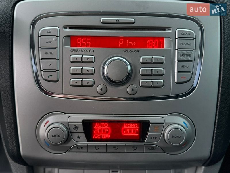 Універсал Ford Focus 2009 в Звягелі