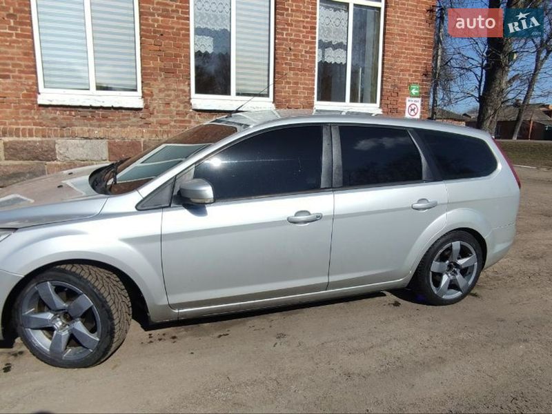 Універсал Ford Focus 2009 в Ромнах фото 14 Універсал Ford Focus 2009 в Ромнах