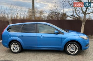 Универсал Ford Focus 2010 в Жовкве