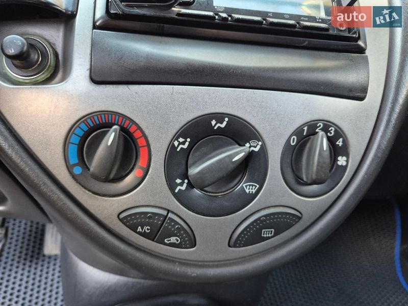 Універсал Ford Focus 1999 в Рівному фото 23 Універсал Ford Focus 1999 в Рівному