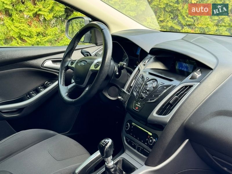Универсал Ford Focus 2011 в Дубно фото 37 Универсал Ford Focus 2011 в Дубно