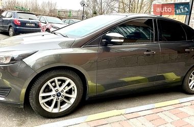 Седан Ford Focus 2015 в Киеве
