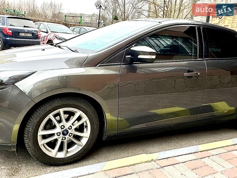 Седан Ford Focus 2015 в Києві