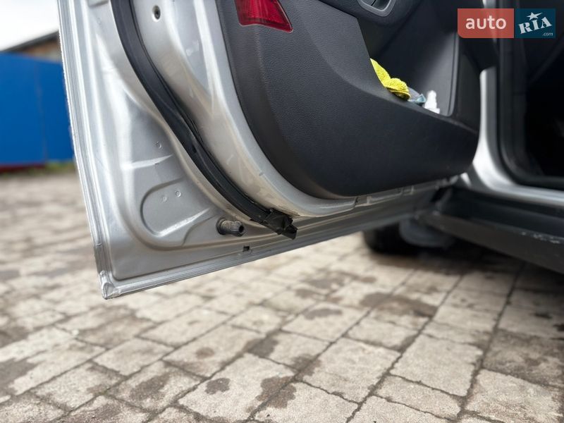 Универсал Ford Focus 2011 в Стрые