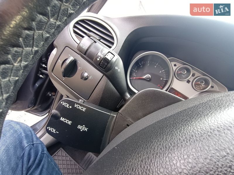Универсал Ford Focus 2010 в Ровно фото 14 Универсал Ford Focus 2010 в Ровно