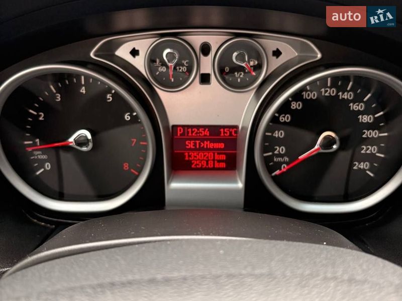 Хэтчбек Ford Focus 2010 в Чернигове