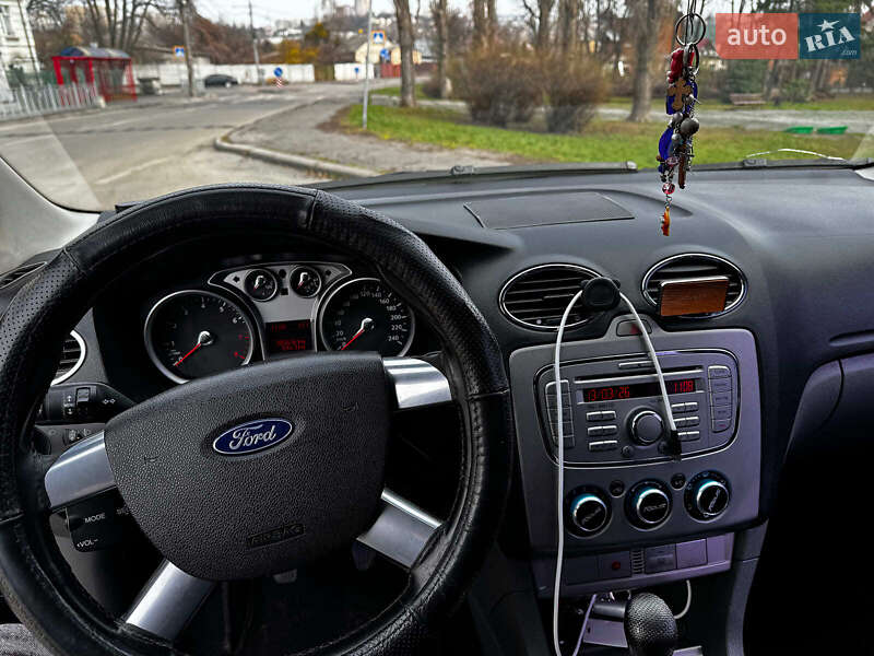 Хэтчбек Ford Focus 2008 в Киеве фото 18 Хэтчбек Ford Focus 2008 в Киеве