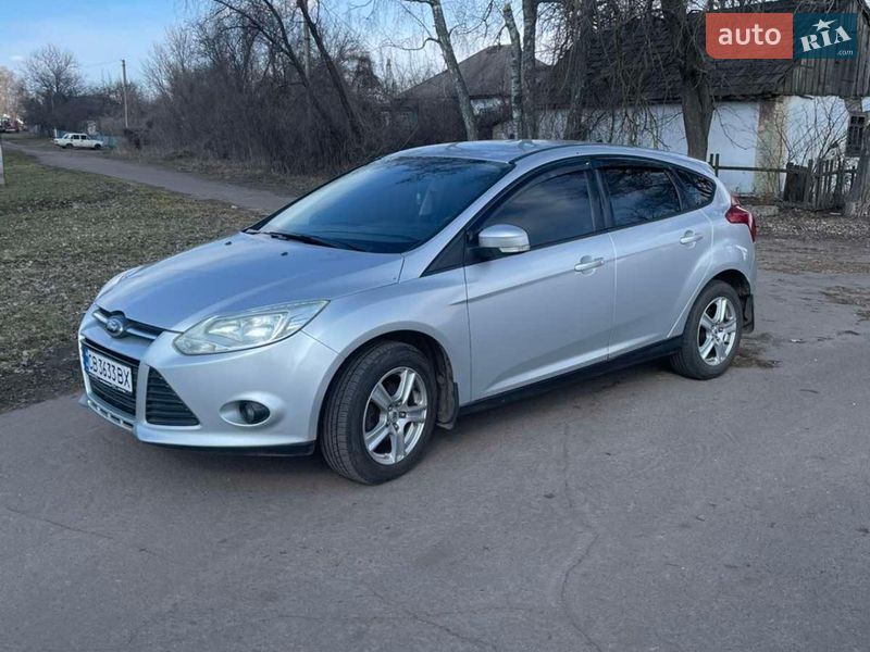 Хэтчбек Ford Focus 2012 в Прилуках