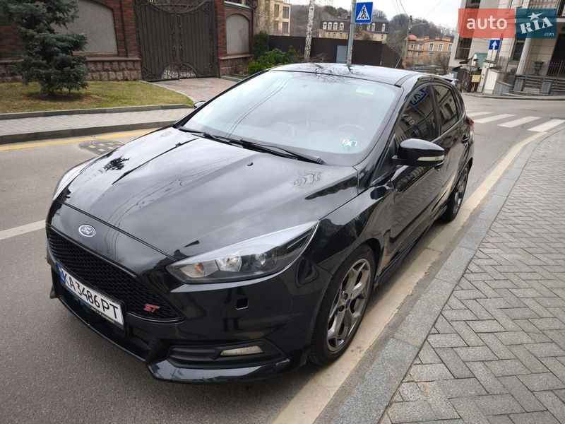 Хэтчбек Ford Focus 2018 в Киеве фото 3 Хэтчбек Ford Focus 2018 в Киеве